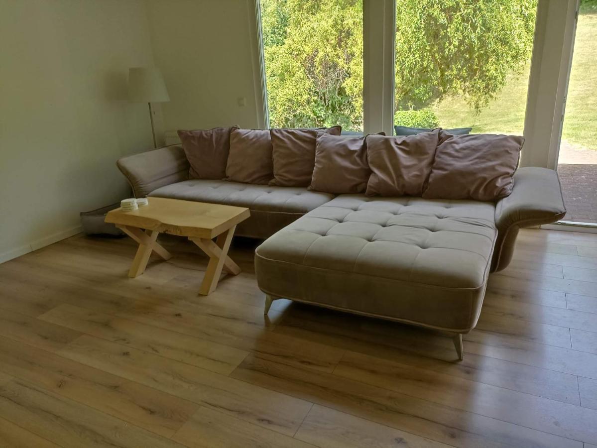 Ferienhaus In Der Eifel Kall Luaran gambar